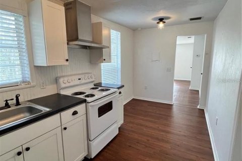 Appartement à louer à DeLand, Floride: 1 chambre, 56.39 m2 № 1378164 - photo 4