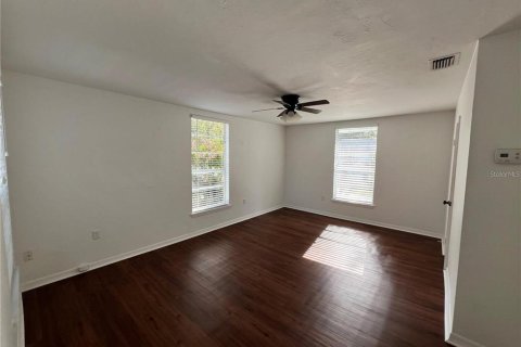 Appartement à louer à DeLand, Floride: 1 chambre, 56.39 m2 № 1378164 - photo 6