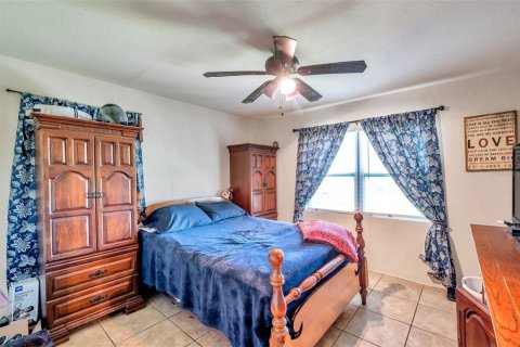 Casa en venta en Gulfport, Florida, 3 dormitorios, 101.45 m2 № 1378127 - foto 11