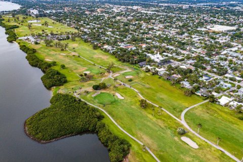 House in Lake Worth, Florida 3 bedrooms, 116.31 sq.m. № 1141249 - photo 4