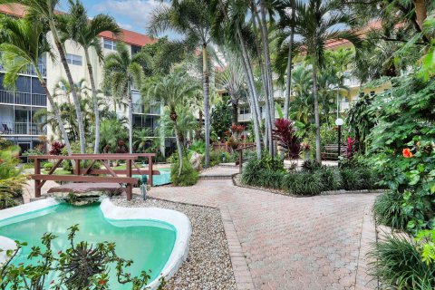 Copropriété à vendre à Fort Lauderdale, Floride: 2 chambres, 86.21 m2 № 1077449 - photo 2