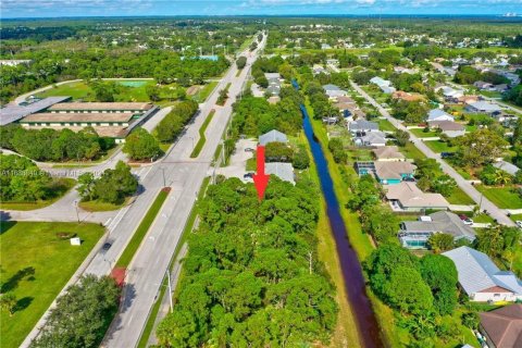 Propiedad comercial en venta en Port St. Lucie, Florida № 1310917 - foto 2