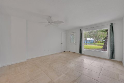 Casa en venta en New Smyrna Beach, Florida, 2 dormitorios, 136.38 m2 № 1399575 - foto 12