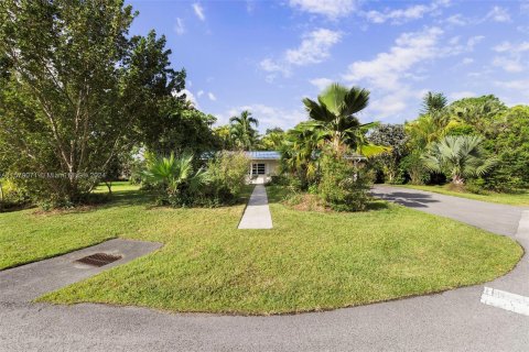 Villa ou maison à vendre à Palmetto Bay, Floride: 3 chambres, 179.77 m2 № 1159188 - photo 3