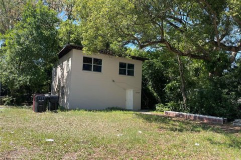 Commercial property in Orlando, Florida 217.95 sq.m. № 1163601 - photo 4