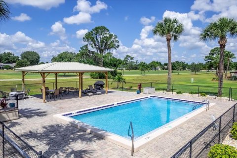 Copropriété à vendre à Sebring, Floride: 1 chambre, 76.92 m2 № 1163688 - photo 4