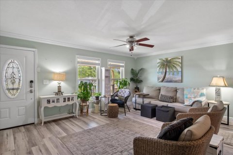 Condo in Sebring, Florida, 1 bedroom  № 1163688 - photo 5