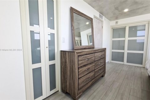 Copropriété à vendre à Miami Beach, Floride: 1 chambre, 90.12 m2 № 1329648 - photo 30