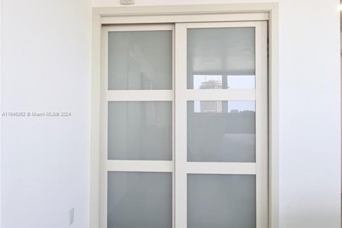 Copropriété à vendre à Miami Beach, Floride: 1 chambre, 90.12 m2 № 1329648 - photo 23