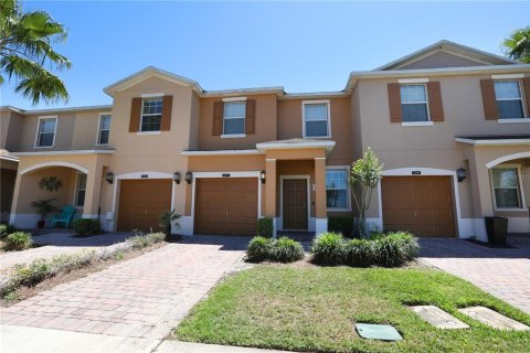 Townhouse in Orlando, Florida 3 bedrooms, 146.88 sq.m. № 1114975 - photo 1