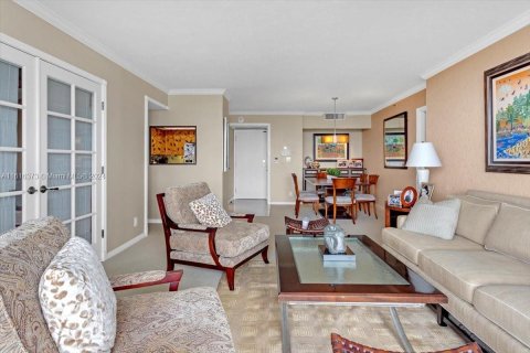 Condo in Aventura, Florida, 3 bedrooms  № 1238048 - photo 10