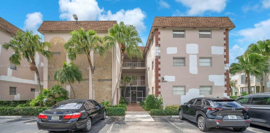 Condominio en Davie, Florida, 2 dormitorios  № 1184083