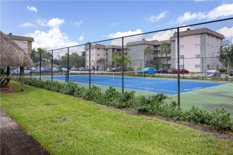 Copropriété à vendre à Davie, Floride: 2 chambres, 79.52 m2 № 1184083 - photo 24