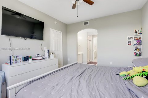 Copropriété à vendre à Doral, Floride: 2 chambres, 103.59 m2 № 1358701 - photo 20