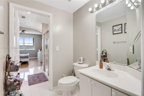 Copropriété à vendre à Doral, Floride: 2 chambres, 103.59 m2 № 1358701 - photo 22