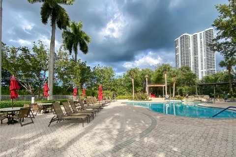 Copropriété à vendre à Aventura, Floride: 2 chambres, 109.72 m2 № 1304965 - photo 30