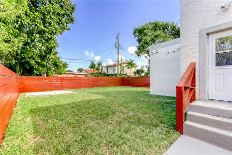 Villa ou maison à vendre à Miami, Floride: 3 chambres, 124.02 m2 № 1384269 - photo 22