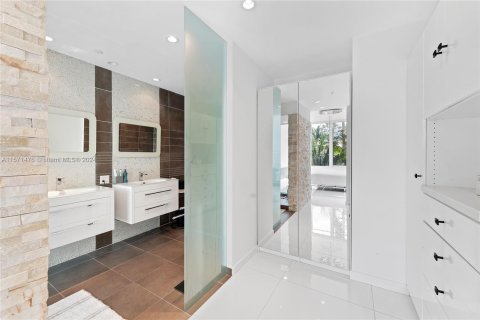 Condo in Miami Beach, Florida, 3 bedrooms  № 1177492 - photo 6