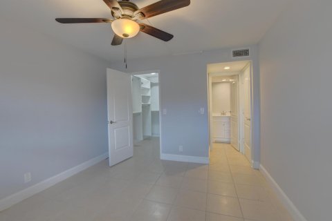 Condominio en venta en Delray Beach, Florida, 2 dormitorios, 81.75 m2 № 846588 - foto 19