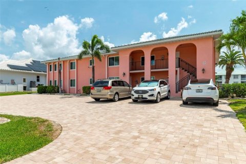 Condominio en venta en Punta Gorda, Florida, 2 dormitorios, 130.25 m2 № 585088 - foto 7