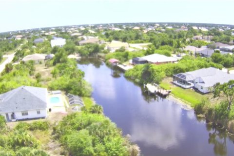 Terreno en venta en Port Charlotte, Florida № 1218232 - foto 3