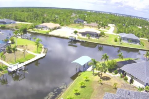 Terreno en venta en Port Charlotte, Florida № 1218232 - foto 4