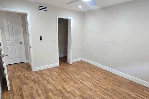 Copropriété à louer à Miami, Floride: 1 chambre, 54.44 m2 № 1348266 - photo 13