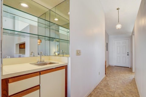 Condo in Jupiter, Florida, 2 bedrooms  № 1187062 - photo 14