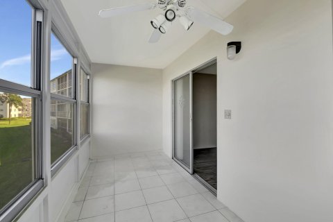 Copropriété à vendre à Boca Raton, Floride: 2 chambres, 79.99 m2 № 1187060 - photo 17