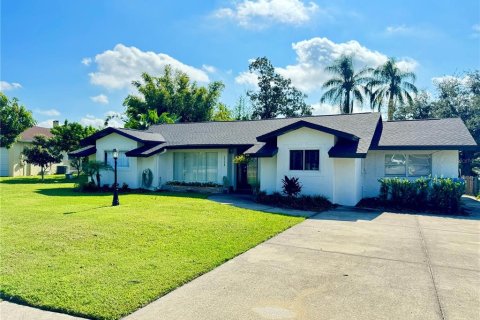 Villa ou maison à vendre à Orlando, Floride: 4 chambres, 248.79 m2 № 1394037 - photo 1