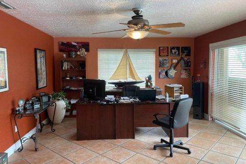 Casa en venta en Pembroke Pines, Florida, 3 dormitorios, 178.28 m2 № 740153 - foto 22
