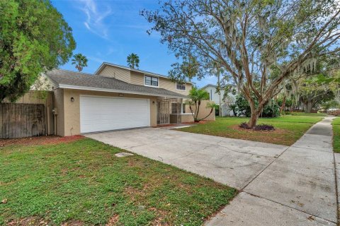 House in Tampa, Florida 3 bedrooms, 251.11 sq.m. № 1436665 - photo 6