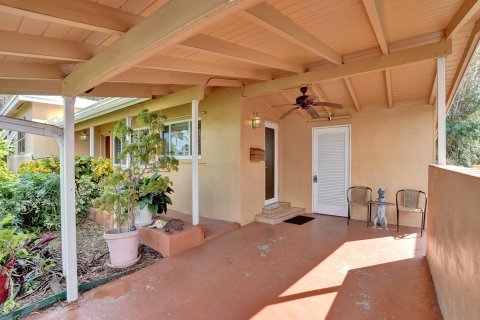 Casa en venta en Deerfield Beach, Florida, 3 dormitorios, 133.31 m2 № 996169 - foto 15