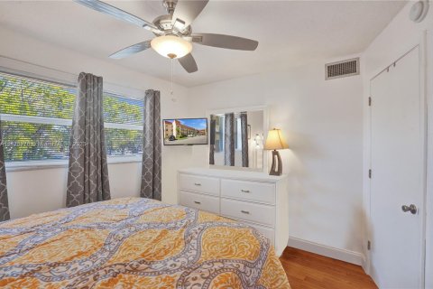Copropriété à vendre à Sunrise, Floride: 2 chambres, 78.97 m2 № 802682 - photo 23