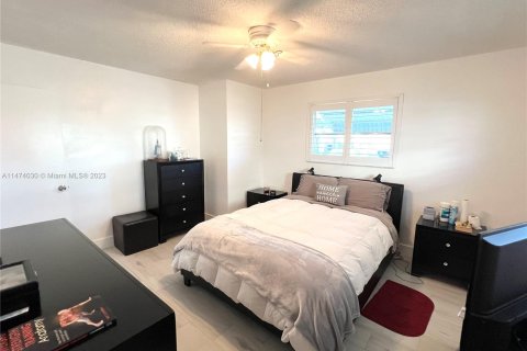 Casa en venta en Hollywood, Florida, 2 dormitorios, 102.01 m2 № 785051 - foto 22