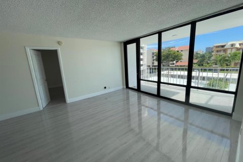 Condominio en venta en North Palm Beach, Florida, 2 dormitorios, 106.19 m2 № 321527 - foto 29