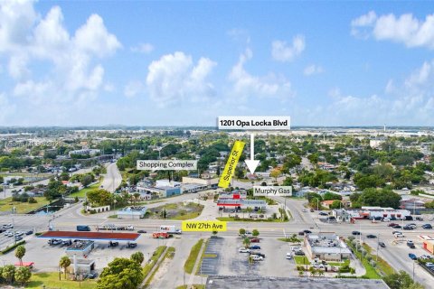 Immobilier commercial à vendre à Opa-locka, Floride № 848802 - photo 1