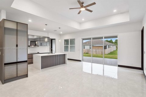 Villa ou maison à vendre à Palm Bay, Floride: 4 chambres, 171.87 m2 № 1292471 - photo 3