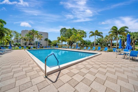 Condominio en venta en Lauderhill, Florida, 2 dormitorios, 129.13 m2 № 1172483 - foto 20