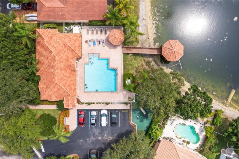 Villa ou maison à vendre à Parkland, Floride: 3 chambres, 202.06 m2 № 1228857 - photo 7