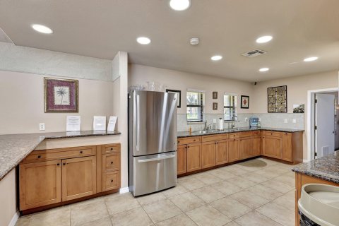 Copropriété à vendre à Hutchinson Island South, Floride: 2 chambres, 97.83 m2 № 1228856 - photo 14