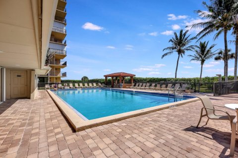 Copropriété à vendre à Hutchinson Island South, Floride: 2 chambres, 97.83 m2 № 1228856 - photo 12