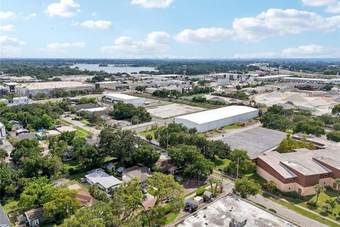 Commercial property in Orlando, Florida 120.68 sq.m. № 1279553 - photo 26