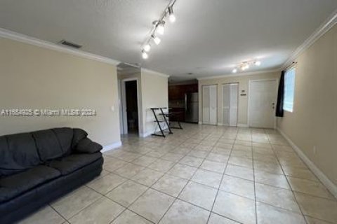 Copropriété à vendre à Coral Springs, Floride: 1 chambre, 70.98 m2 № 1352024 - photo 5