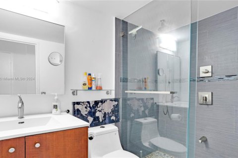 Condominio en venta en Miami Beach, Florida, 1 dormitorio, 69.68 m2 № 1352023 - foto 22