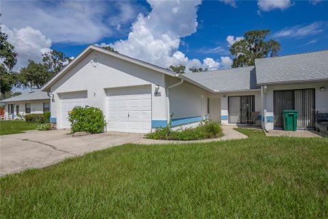 Adosado en venta en Inverness, Florida, 2 dormitorios, 89.09 m2 № 1350488 - foto 2