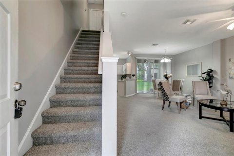 Touwnhouse à vendre à Largo, Floride: 2 chambres, 105.26 m2 № 1350486 - photo 3