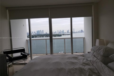 Condominio en alquiler en Miami Beach, Florida, 2 dormitorios, 104.05 m2 № 1345872 - foto 16