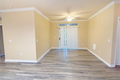 Condo in Davenport, Florida, 3 bedrooms  № 1335073 - photo 9