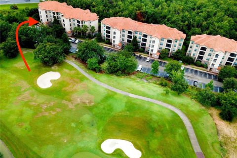 Condo in Davenport, Florida, 3 bedrooms  № 1335073 - photo 2